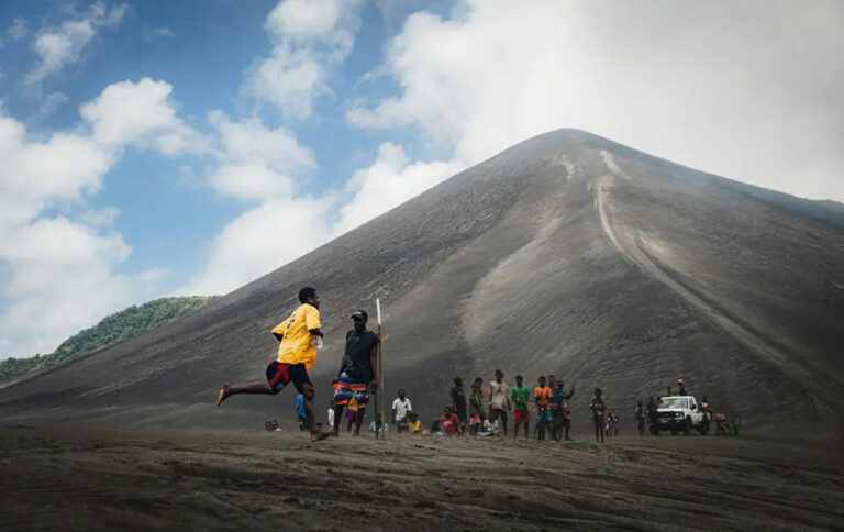 Yasur-02